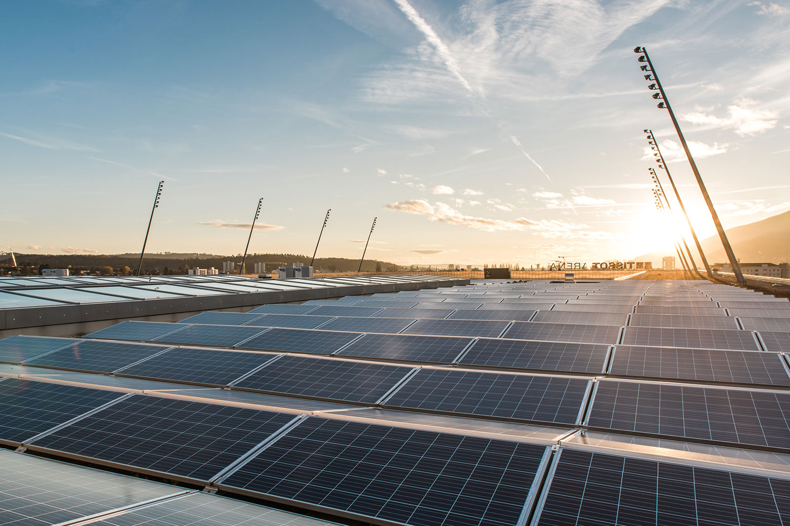 Offene Tür Solarkraftwerk Tissot Arena